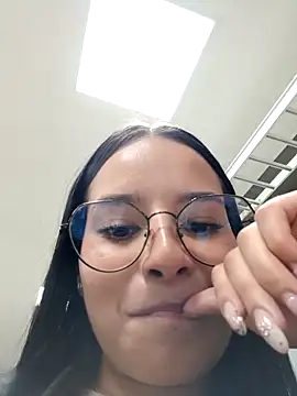 Snapshot of _vaness chatting on 03.03.26 vaness online show from 03.03.26