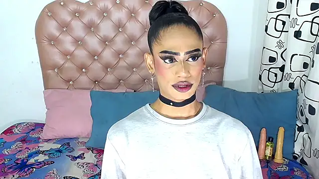 Aslhy Goddessx online show from 03.06.25