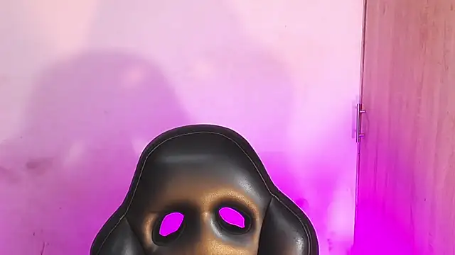 Aslhy Goddessx online show from 10.25.25