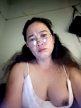 Sexy-asslove90 online show from 10.06.25