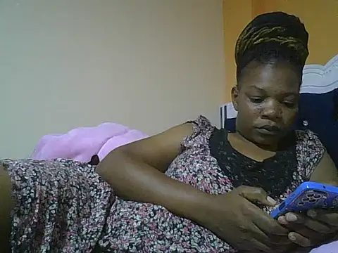 clakemmy250 online show from 01.01.25