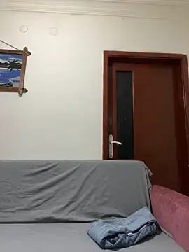 Snapshot of gizemseks chatting on 10.30.25 gizemseks online show from 10.30.25