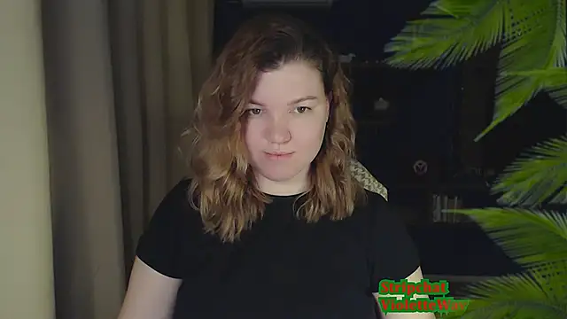 Snapshot of VioletteWay chatting on 01.18.25 VioletteWay online show from 01.18.25