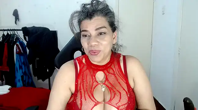 vikyadams online show from 03.06.25
