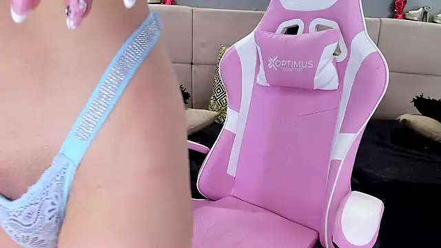 PamelaAnderson 2 online show from 02.08.25