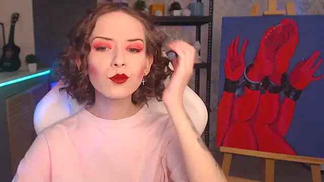 FascinatingEyess online show from 11.26.25