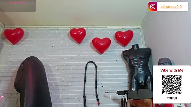 Snapshot of elizatexx chatting on 02.26.26 elizatexx online show from 02.26.26