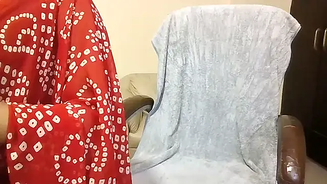 Queenhimanshi online show from 07.22.26