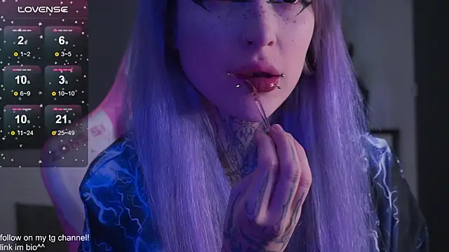 fraulein mooon online show from 11.26.25