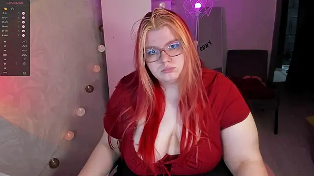 Snapshot of Melissa_Purr chatting on 05.02.26 Melissa Purr online show from 05.02.26