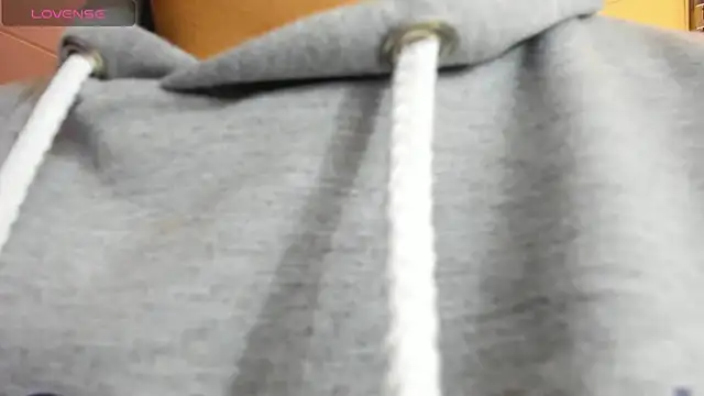 Snapshot of Ivanna18_x chatting on 10.12.25 Ivanna18 x online show from 10.12.25