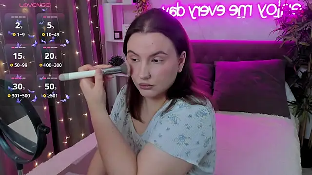 FeralPeach online show from 04.24.26