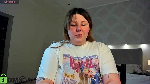 Ruth Oliver online show from 04.17.26