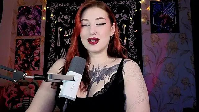 Snapshot of Kimpossible1 chatting on 10.20.25 Kimpossible1 online show from 10.20.25