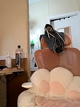 SafeinouterSpace online show from 09.18.25