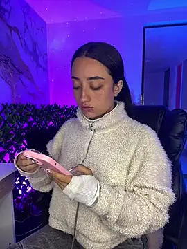 Ady 18 online show from 02.18.26