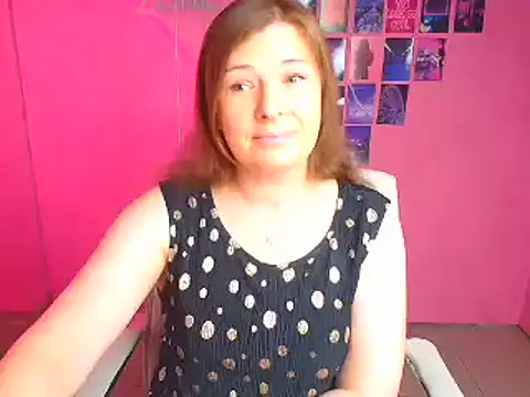 Snapshot of Lissmilf chatting on 06.16.26 Lissmilf online show from 06.16.26