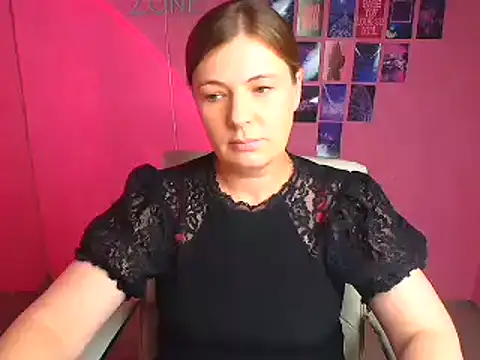 Snapshot of Lissmilf chatting on 06.29.26 Lissmilf online show from 06.29.26