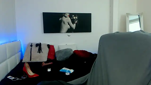 EvelynQueenn online show from 01.12.25