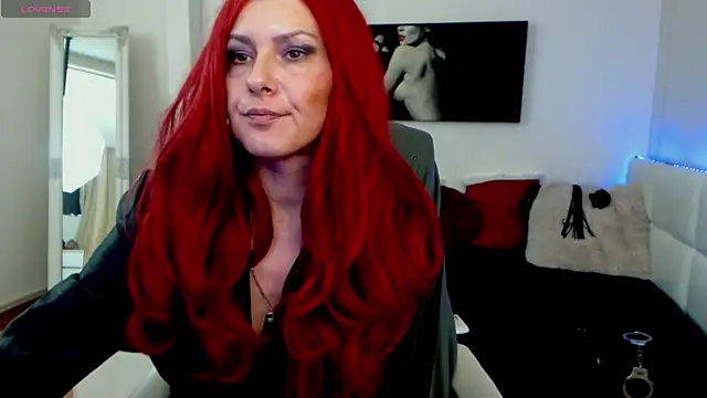 EvelynQueenn online show from 01.13.25