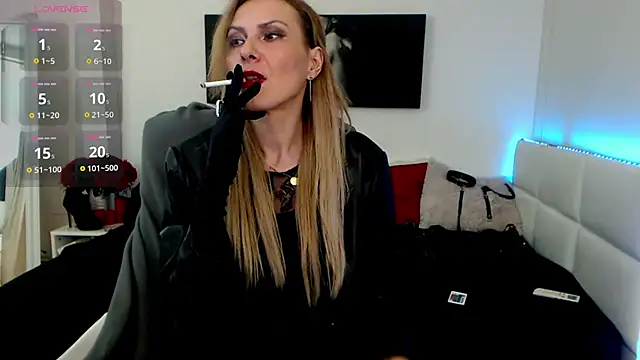 EvelynQueenn online show from 01.29.25
