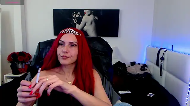 EvelynQueenn online show from 02.02.25