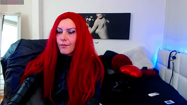 EvelynQueenn online show from 03.03.25