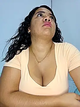 Snapshot of Watagatapitusberry1 chatting on 10.25.25 Watagatapitusberry1 online show from 10.25.25