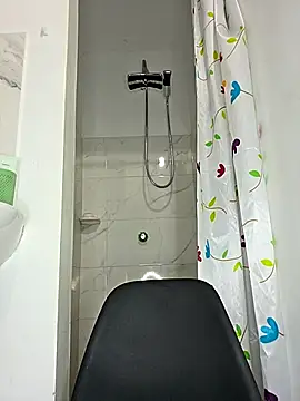 Snapshot of Watagatapitusberry1 chatting on 11.14.25 Watagatapitusberry1 online show from 11.14.25