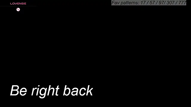 Snapshot of Conlosmichis chatting on 02.27.25 Conlosmichis online show from 02.27.25