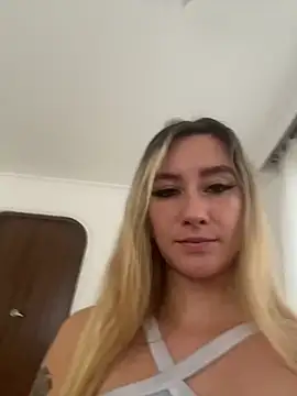 MaryDeniro online show from 02.15.26