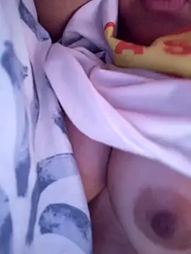 lovelyjhessy online show from 02.04.25