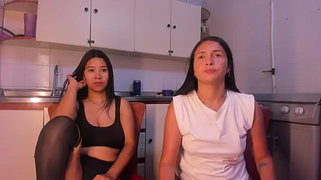 SofiAndNicol online show from 02.01.25