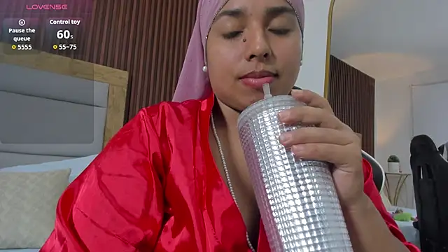 hurrem had online show from 09.24.25