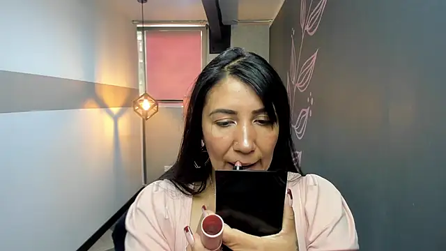 GiaFox  online show from 01.29.25