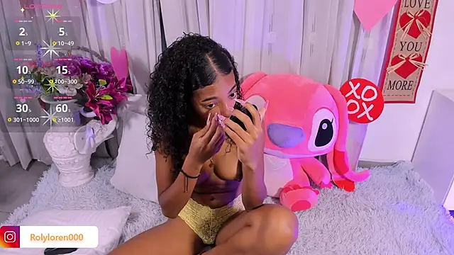 Snapshot of RolyLoren chatting on 02.09.25 RolyLoren online show from 02.09.25