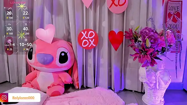 Snapshot of RolyLoren chatting on 02.11.25 RolyLoren online show from 02.11.25