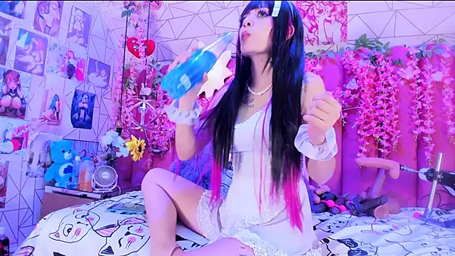 Snapshot of Alicebenett chatting on 02.22.26 Alicebenett online show from 02.22.26