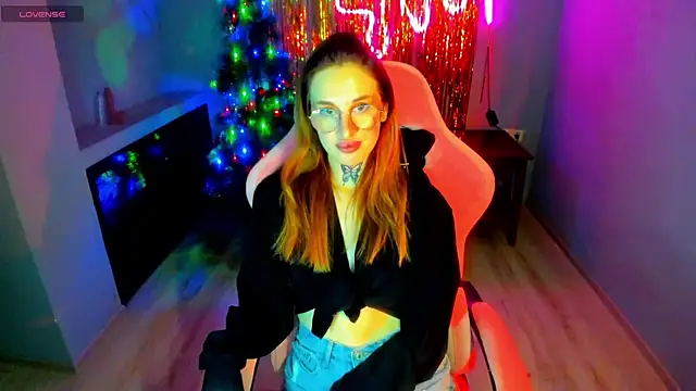 Snapshot of your_tora chatting on 12.27.24 your tora online show from 12.27.24