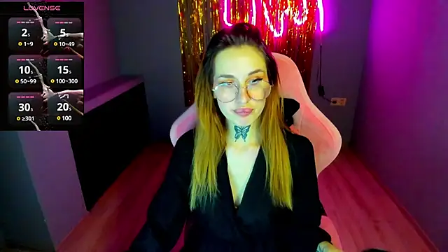 Snapshot of your_tora chatting on 01.20.25 your tora online show from 01.20.25