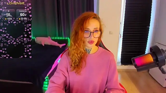 Snapshot of your_tora chatting on 09.20.25 your tora online show from 09.20.25