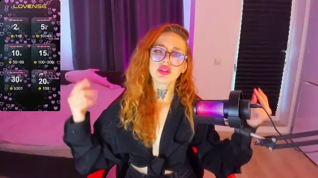 Snapshot of your_tora chatting on 10.17.25 your tora online show from 10.17.25