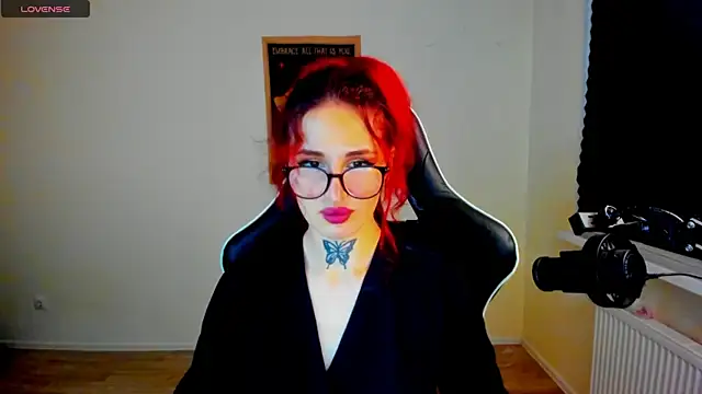 Snapshot of your_tora chatting on 06.17.26 your tora online show from 06.17.26