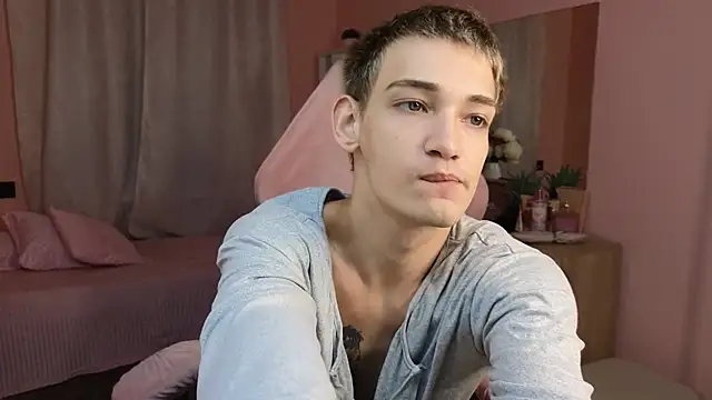 Nick Win online show from 10.28.25