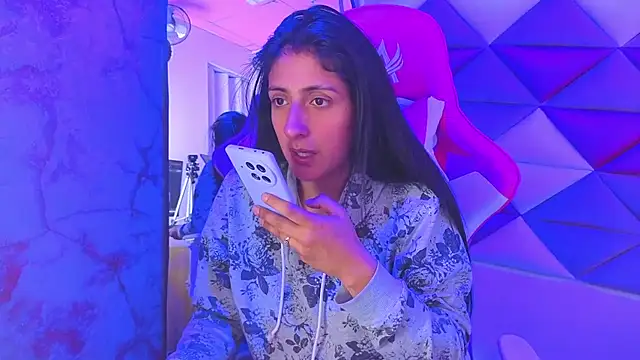 Cameron cutte online show from 10.24.25