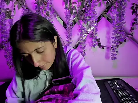 Cameron cutte online show from 10.30.25