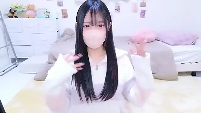 Snapshot of Suzu_ch_xx chatting on 02.05.26 Suzu ch xx online show from 02.05.26