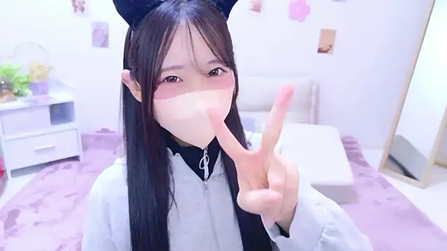 Snapshot of Suzu_ch_xx chatting on 05.30.26 Suzu ch xx online show from 05.30.26