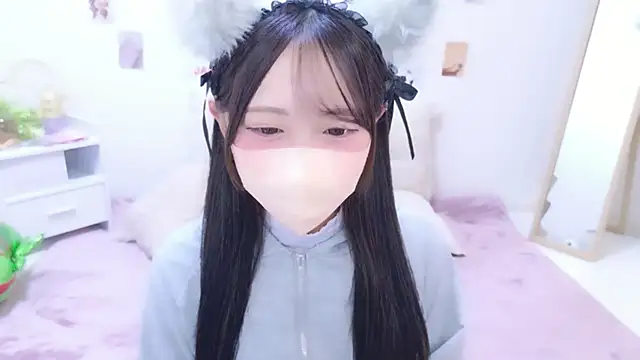 Snapshot of Suzu_ch_xx chatting on 06.24.26 Suzu ch xx online show from 06.24.26
