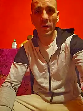 Aian09 online show from 02.23.25